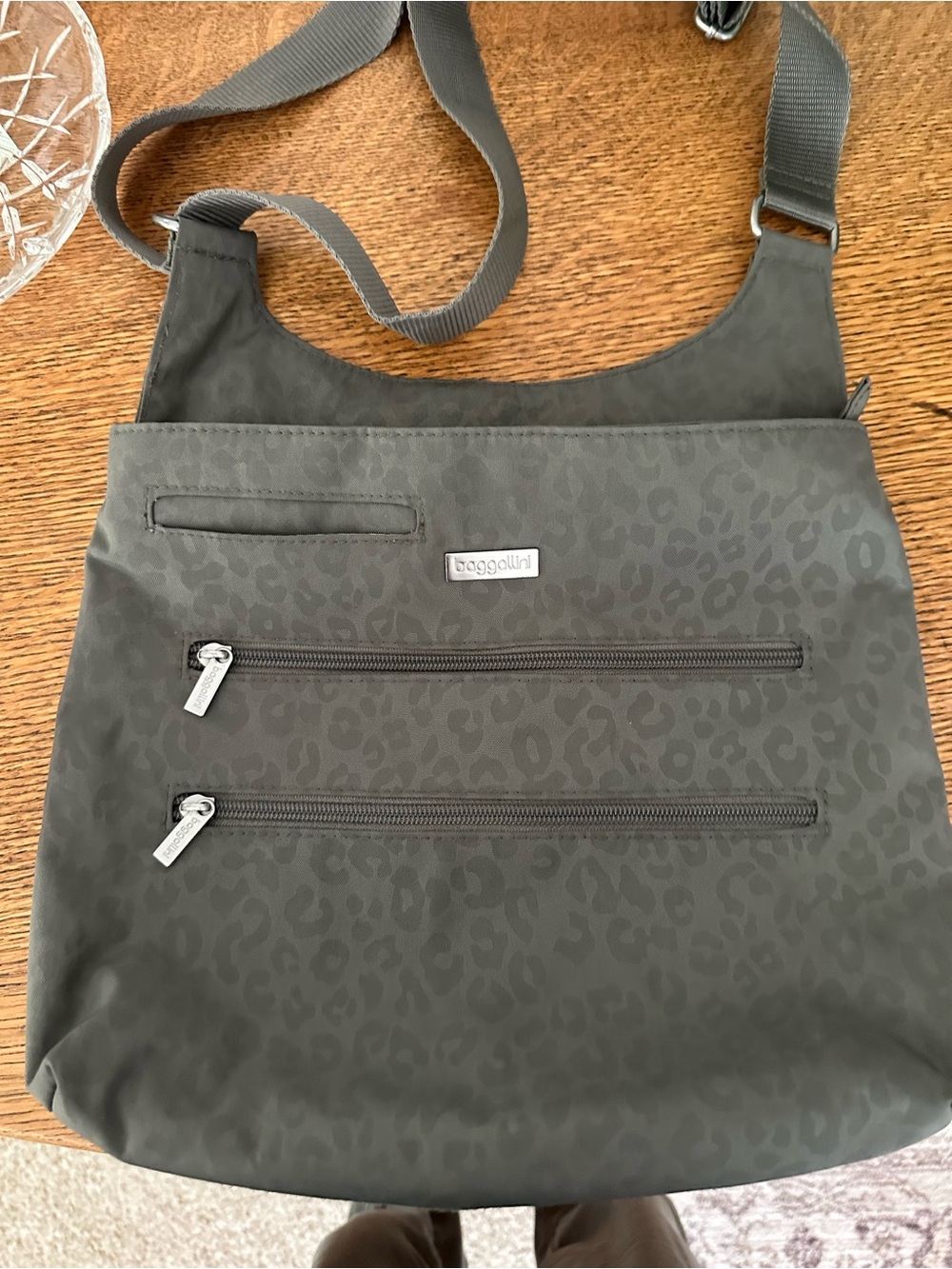 Baggallini Dark Gray Cheetah Crossbody Bag